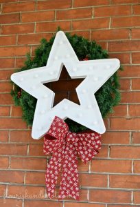 Marquee star wreath | Rustic Farmhouse Christmas Decor | 3 Inspiring Ways to Decorate for Christmas