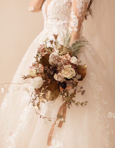 Fantasy bridal bouquet in pink brown and gold with elegant lace bridal ballgown | Kerstin Hahn Photography | Flourish & Knot